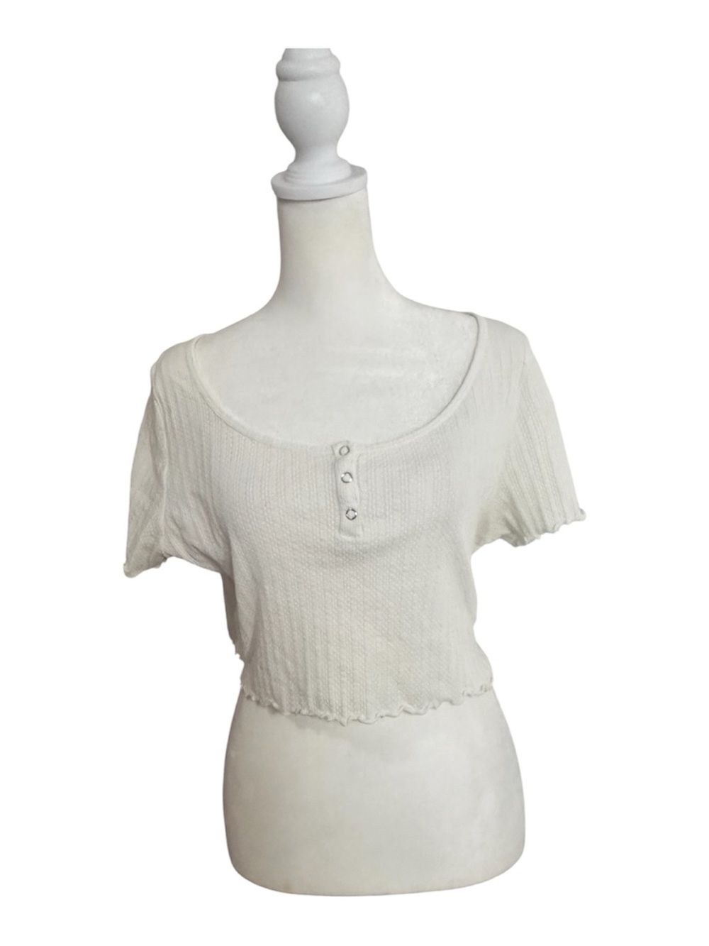 BP. White Ribbed Button-Front Cropped Tee Top Size Large Stretch Cotton Blend